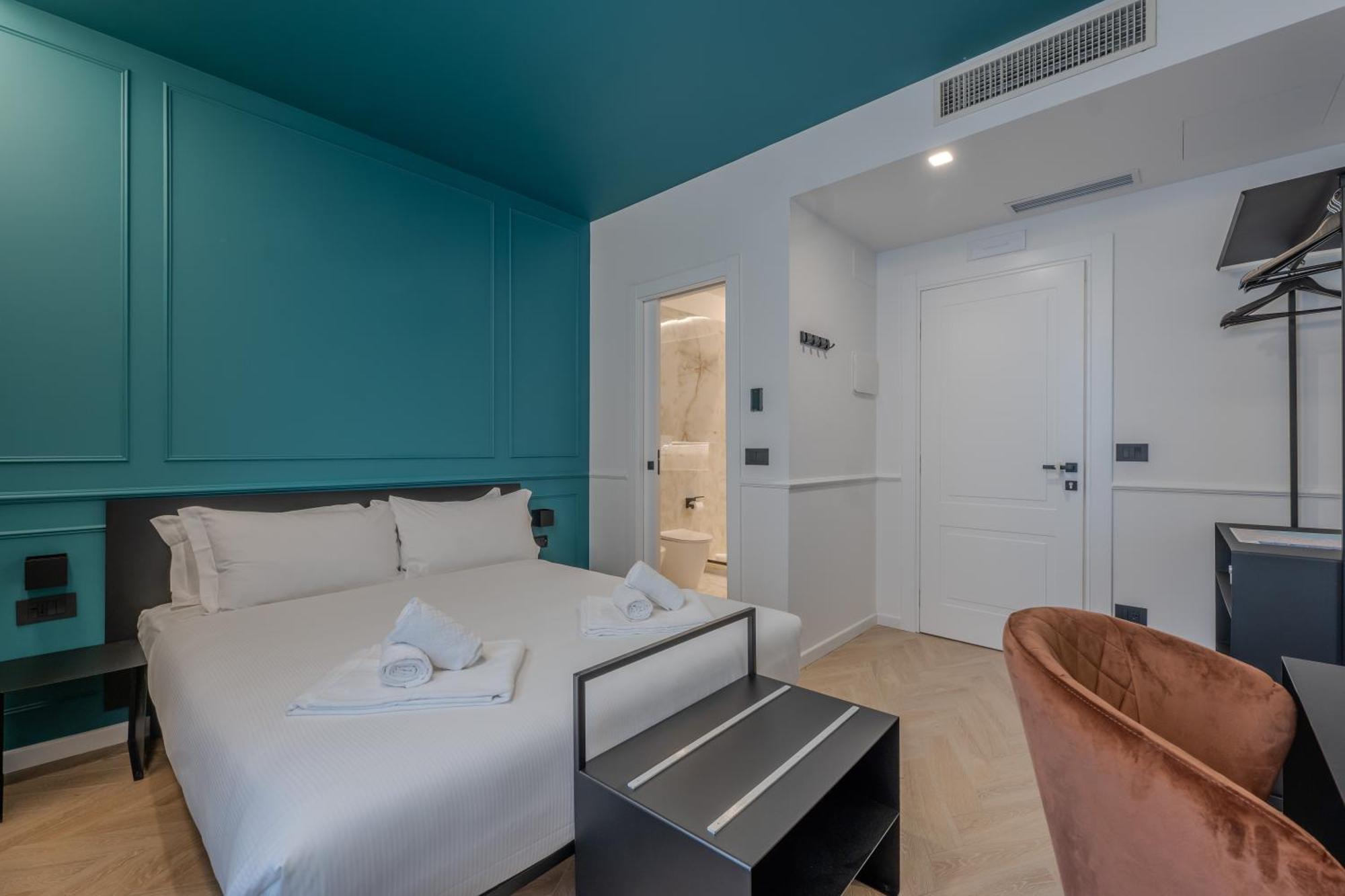 Maria Cristina Boutique Rooms Триест Экстерьер фото